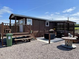 AC/DC Glamping - New Aberdour - 3