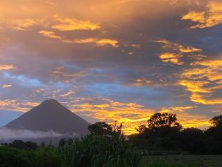 La fortuna cabañas Kwepal vista al volcan Arenal - Fortuna - 7