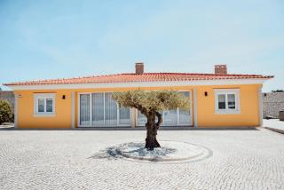 Yellow Sweet Home - Maria e Beatriz - Nazaré - 4