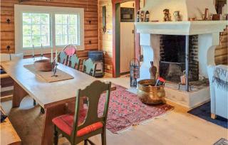 3 Bedroom Lake Front Home In Sperrebotn - Sperrebotn - 1