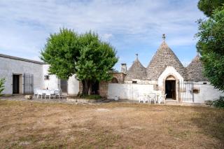 Trullo Giovanni - San Michele Salentino - 0