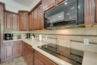 4 Mi to Branson Landing Huge Home with Game Room! - Branson - 2