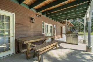 Five-Bedroom House - Leavenworth - 2