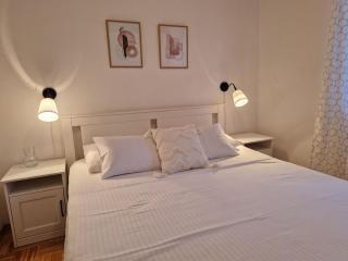 Apartments with swimming pool Zrnovo, Korcula - 21436 - 7