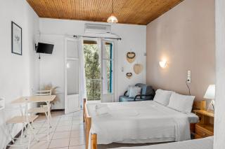 Oceanis Rooms - 3