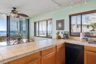 Step Into the Ocean from your Lanai @ Kona Reef D-8 - Kailua-Kona - 8