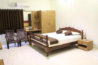 Indian Residency - Tiruchchirāppalli - 7