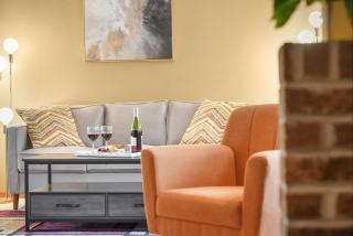 LONG LAKE RETREAT- Hot tub, Pool table, Firepit - Traverse City - 1