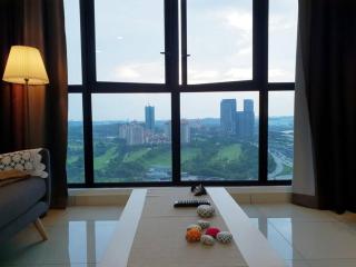Alpine Conezion Golf View Netflix at IOI City Mall - 9