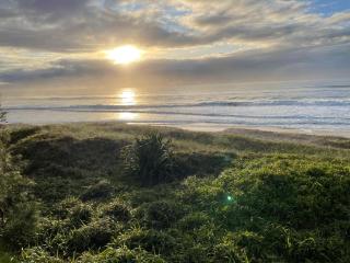 Sea Breeze Apartment - Marcoola - 3