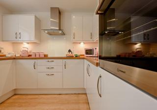 Pink Puffin Cottage - 4