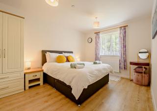 Pink Puffin Cottage - Templeton - 1