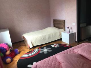 Sweet Home - 1