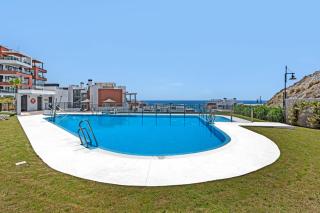 Blue Lady by the Sea - 3