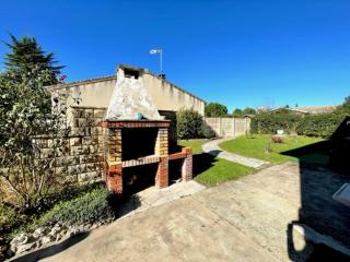 Logement entier indépendant dans une maison calme avec jardin barbecue face aux vignes pouvant accueillir cette personne très bien si tu es à 5 minutes de Saint-Émilion 5 minutes du centre-ville de Libourne et 5 minutes de l'hôpital - Libourne - 3