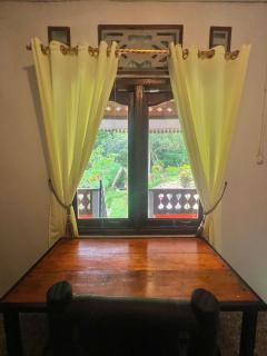 Garden Grove Guest House & Coffee Bar - Bukit Lawang - 4