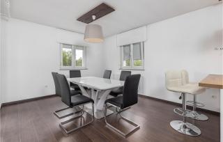 Cozy Apartment In Skalnica With Wifi - - 1