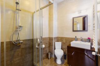 Cozy Apartment in Old Batumi - 4