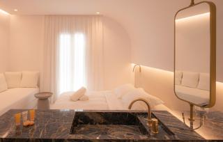 Petasos Chic Hotel - 5