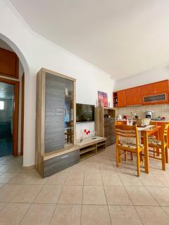 Artemis Bakerys House 2 - Adamas - 7