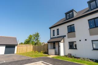 The Bright House, St Eval - near Padstow, Mawgan Porth, Watergate, Bedruthan & Porthcothan - Saint Ervan - 0