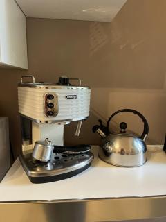 Bottiglieri's Home - 4