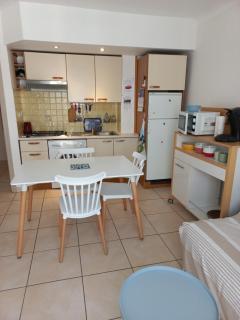 CANET Plage appartement vue latérale mer, 1 chambre , WIFI, climatisation, parking sécurisé couvert - Canet-en-Roussillon - 7