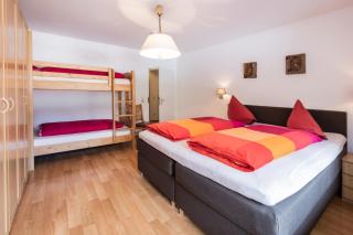 Spacious Corner apartment in Aparthotel Kleinwalsertal - Mittelberg - 4