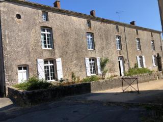 Gîte du Sacré-Coeur - Mauléon- proche Puy du fou - Saint-Aubin-de-Baubigné - 0