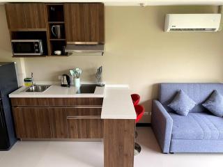 1bdr apartment NaiHarn Beach condo by Capital Pro - Phuket - 6