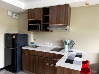 1bdr apartment NaiHarn Beach condo by Capital Pro - Phuket - 3