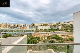 Duplex penthouse in St. Julian's with Views & BBQ by 360 Estates - Sliema - 8