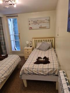Beach Retreat Village Centre Location - Shaldon - 1