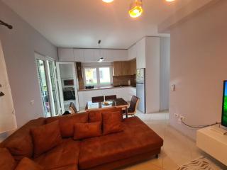 Beach house Gjiri i Lalzit,Mulliri i Danit - 1