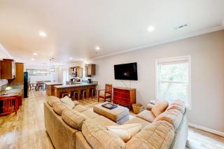 Hilltop Hideaway - Asheville - 5