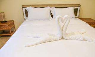 Shimmer Three-Bedroom Villa with large garden and two swimming pools - Rawai Beach - 3