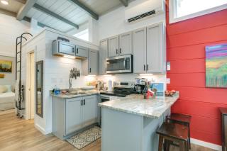 Chic Flat Rock Tiny Home Pool Access! - Flat Rock - 5