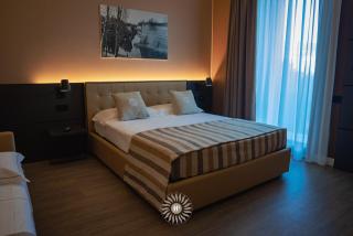 Hotel Puccini - Peschiera del Garda - 8