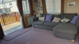Holiday Lodge, sleeps 4, with sea & countryside views - Ore - 2