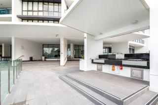 Sierra Grand Broadbeach - Self Contained & Privately Managed Apartments - Gold Coast - 7