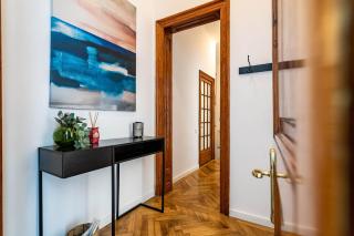 2BR Blue Cloud in the Centre - 8