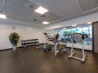 Prime Stylish Studio with Marina Views - 2