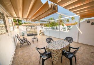 casa con grande terraza cerca de la playa - Torrevieja - 0