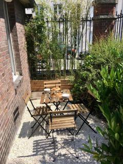 La cabane urbaine et son jardin - Rouen - 8