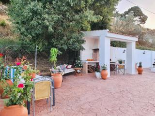 En-suite bedroom with private entrance at Casa Sofija - Sedella - 3