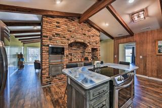 5br! Smokey Mountains! Hot Tub, Game Room - Robbinsville - 2