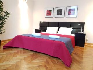 GOLDEN APARTMENTS with Lift - OLD TOWN - Cracovia - 3