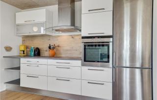 3 Bedroom Beautiful Home In Tim - 9
