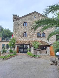 Hotel Lo Smeraldo - Roccavivara - 0