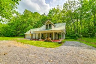 Dover Vacation Rental with Hot Tub and Horse Pastures - Dover - 8